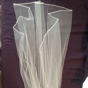 David’s Bridal Veil